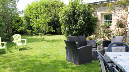 espace-jardin-gite-gavres-domaine-des-trois-rivieres-merlevenez